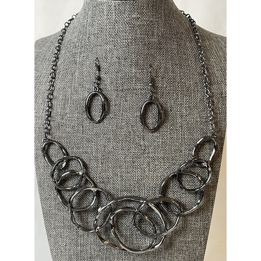 Modern Abstract Jewelry Set Necklace 17" Dangling Earrings Gray Toned Fashion